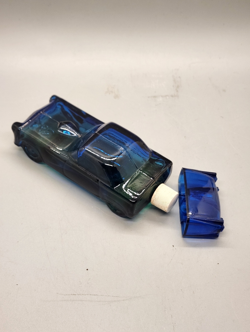 Avon Wild Country Aftershave '55 Thunderbird Classic Car - Picture 9 of 9